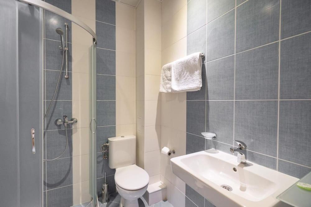 Adeo Hotel Sport & Spa Ruse Bagian luar foto